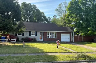 812 Colby Ave, Delran, NJ 08075 - Photo 1