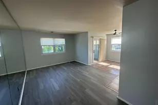24 Florence Tollgate Pl, Burlington, NJ 08016 - Photo 5