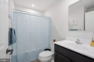 24 Wendowski St, Beverly, NJ 08010 - Photo 23