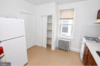 219 Wood Street, Burlington, NJ 08016 - Photo 3