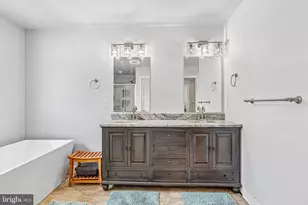 311 St Mary St, Burlington, NJ 08016 - Photo 51