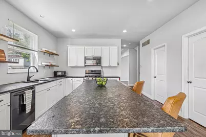 311 Saint Mary Street, Burlington, NJ 08016 - Photo 19