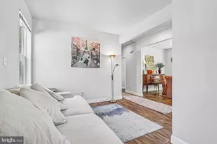 311 St Mary St, Burlington, NJ 08016 - Photo 9
