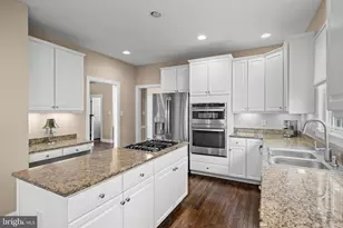 410 Laurel Creek Blvd, Moorestown, NJ 08057 - Photo 11