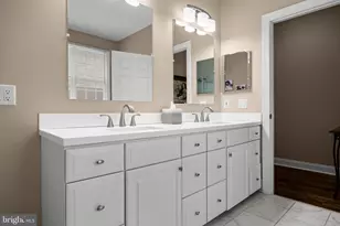 410 Laurel Creek Blvd, Moorestown, NJ 08057 - Photo 27