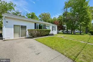 401 Lake Dr, Mount Holly, NJ 08060 - Photo 21