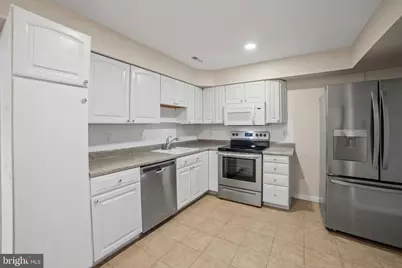 109 Stratton Lane, Mount Laurel, NJ 08054 - Photo 11