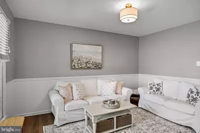 8 Yorkshire Drive, Medford, NJ 08055 - Photo 5