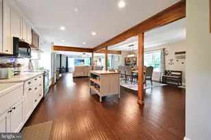 48 Tall Timber Ln, Burlington, NJ 08016 - Photo 9