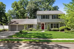 175 Oxford Rd, Delran, NJ 08075 - Photo 1