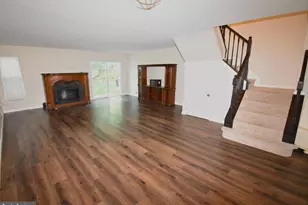 604 Lindsley Ct, Burlington Township, NJ 08016 - Photo 5