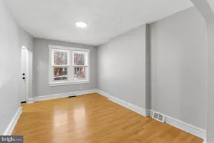 71 Amboy Ave, Florence, NJ 08554 - Photo 5