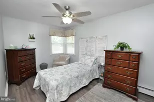 407 Oak St, Riverside, NJ 08075 - Photo 13