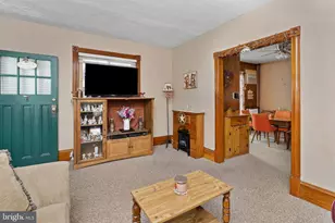 64 Main St, Florence, NJ 08554 - Photo 7