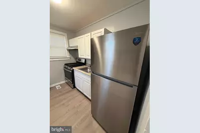 818 W 2nd Street, Florence, NJ 08518 - Photo 3