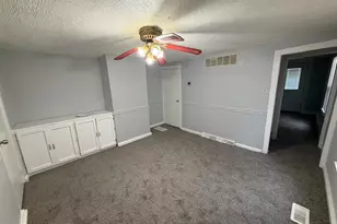 818 W 2nd St, Florence, NJ 08518 - Photo 7