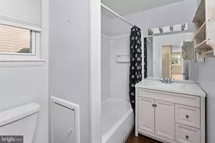 14 Florence Tollgate, Florence, NJ 08518 - Photo 11