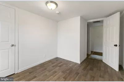211 Broad Street, Beverly, NJ 08010 - Photo 15