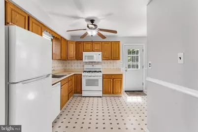332 Bailey Avenue, Maple Shade, NJ 08052 - Photo 5