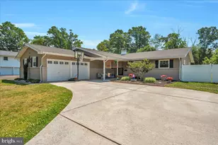 136 Winding Ln, Cinnaminson, NJ 08077 - Photo 1