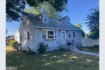 901 Quinton Street, Florence, NJ 08554 - Photo 1