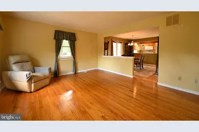 901 Quinton Street, Florence, NJ 08554 - Photo 5