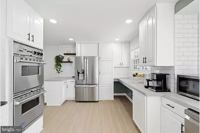 302 W Henry Street, Palmyra, NJ 08065 - Photo 13