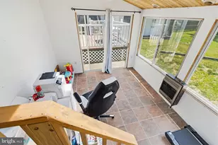 302 W Henry St, Palmyra, NJ 08065 - Photo 21