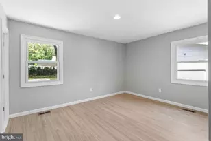 29 Executive Ln, Willingboro, NJ 08046 - Photo 25