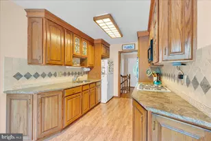132 Wedgewood Dr, Cinnaminson, NJ 08077 - Photo 11