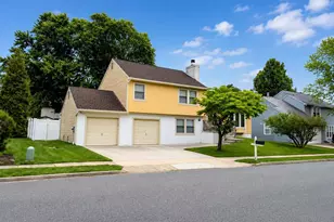 31 Gardenia Dr, Mount Laurel, NJ 08054 - Photo 3