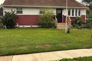 412 W Henry St, Palmyra, NJ 08065 - Photo 1