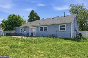 19 Earnshaw Ln, Willingboro, NJ 08046 - Photo 15
