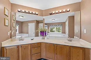 56 Equestrian Dr, Burlington, NJ 08016 - Photo 25