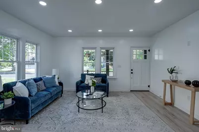 2004 Beverly Road, Burlington, NJ 08016 - Photo 7