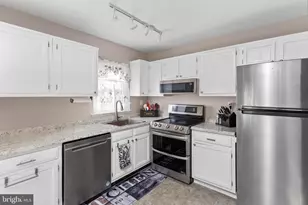 224 Huntington Dr, Southampton, NJ 08088 - Photo 15