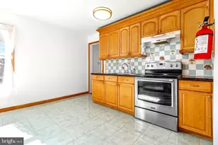 117 S Pavilion Ave, Riverside, NJ 08075 - Photo 9