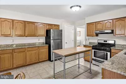 17 Adams Drive, Burlington, NJ 08016 - Photo 11