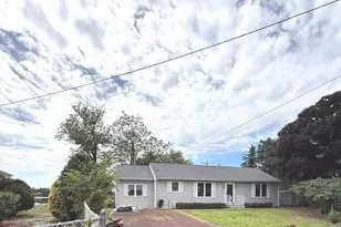 9 Piegan Ln, Browns Mills, NJ 08015 - Photo 1