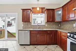 21 Mohawk Trail, Burlington, NJ 08016 - Photo 9