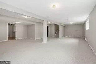 21 Mohawk Trail, Burlington, NJ 08016 - Photo 17