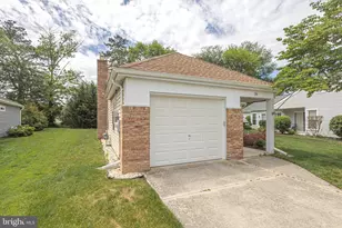 30 Windsor Rd, Southampton, NJ 08088 - Photo 33