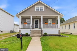 15 S Clinton Ave, Maple Shade, NJ 08052 - Photo 1