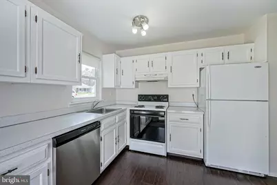 83 Sheffield Place, Southampton, NJ 08088 - Photo 9