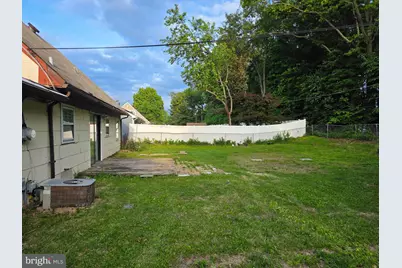 33 Evergreen Drive, Willingboro, NJ 08046 - Photo 3