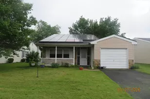 96 Huntington Dr, Southampton, NJ 08088 - Photo 1