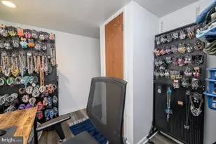 204 E Lakeshore Dr, Browns Mills, NJ 08015 - Photo 13