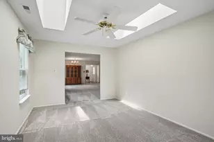 929 Larkspur Pl S, Mount Laurel, NJ 08054 - Photo 5