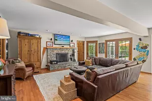 1 Chelmsford Ct, Medford, NJ 08055 - Photo 13