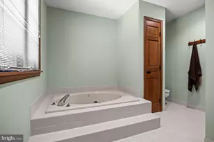 1 Chelmsford Ct, Medford, NJ 08055 - Photo 23